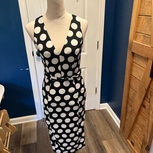 NWT Nikibiki bodycon dress